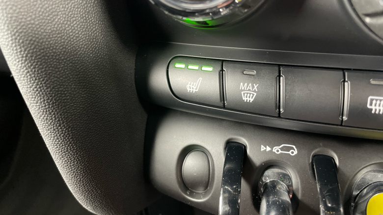 MINI Hatchback 135kW Cooper S Level 2 33kWh 3dr Auto Electric Hatchback